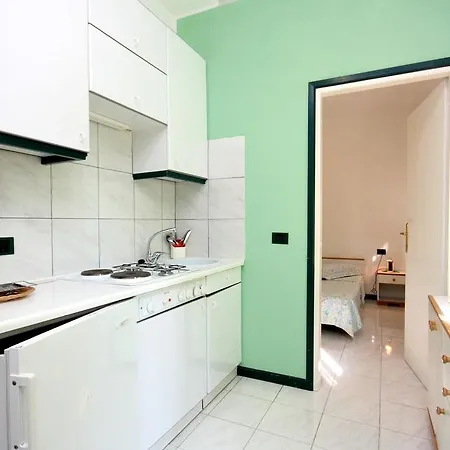 Apartment 707c *